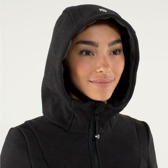 Lululemon City Softshell Tweed Black Jacket — Size M/L Approx - Picture 3 of 12